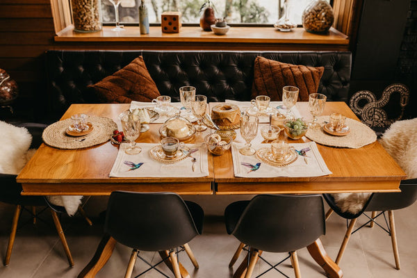 How to Choose the Right Dining Table: Size, Shape & Wood Guide