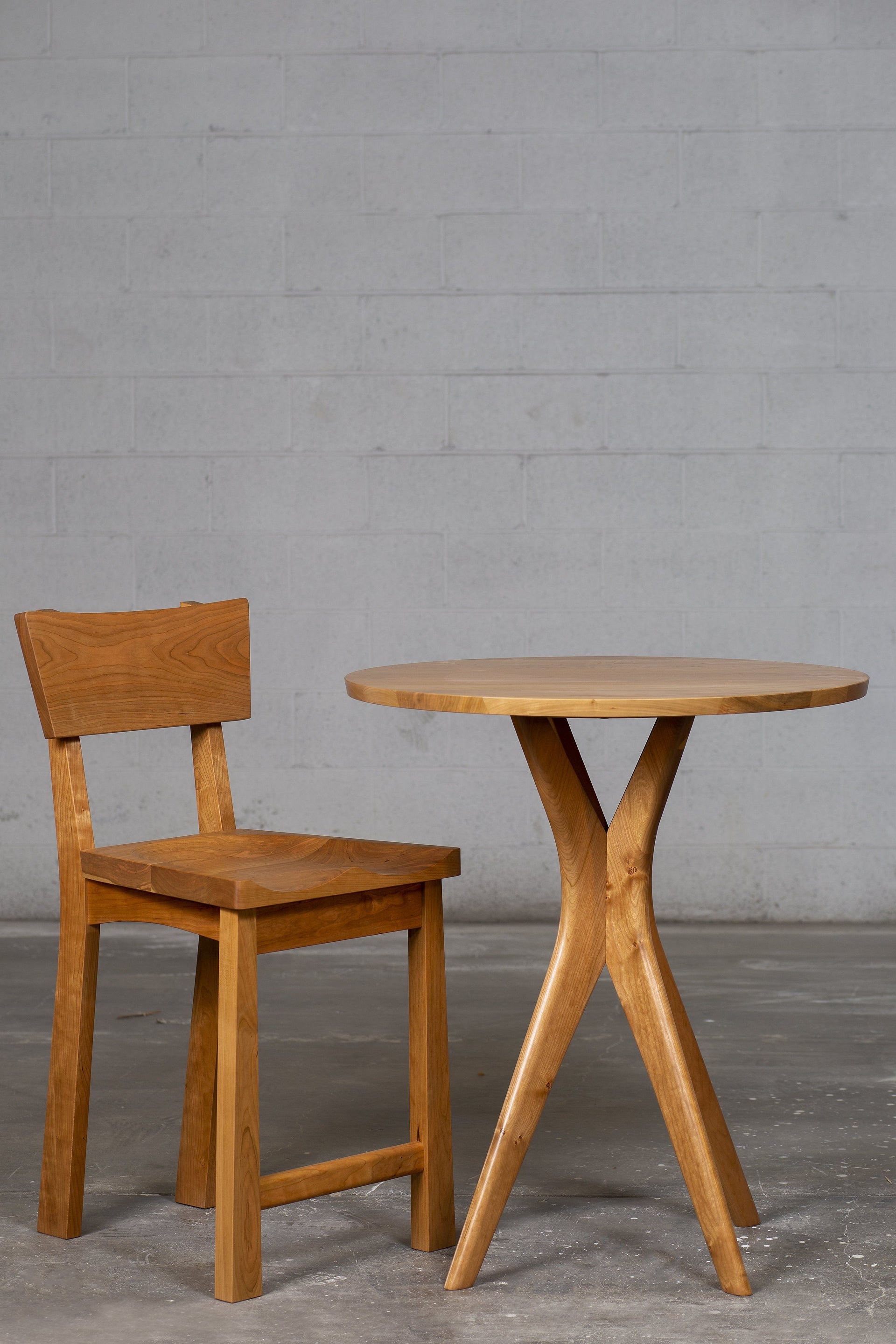 Strata Pub Table and Enso Bar Stool