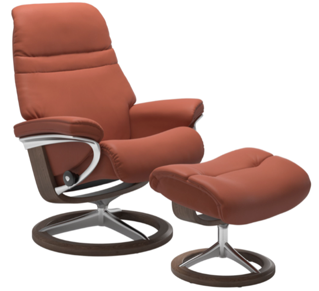 FLOOR SELL OFF - Stressless Sunrise Signature Chair and Ottoman - Large