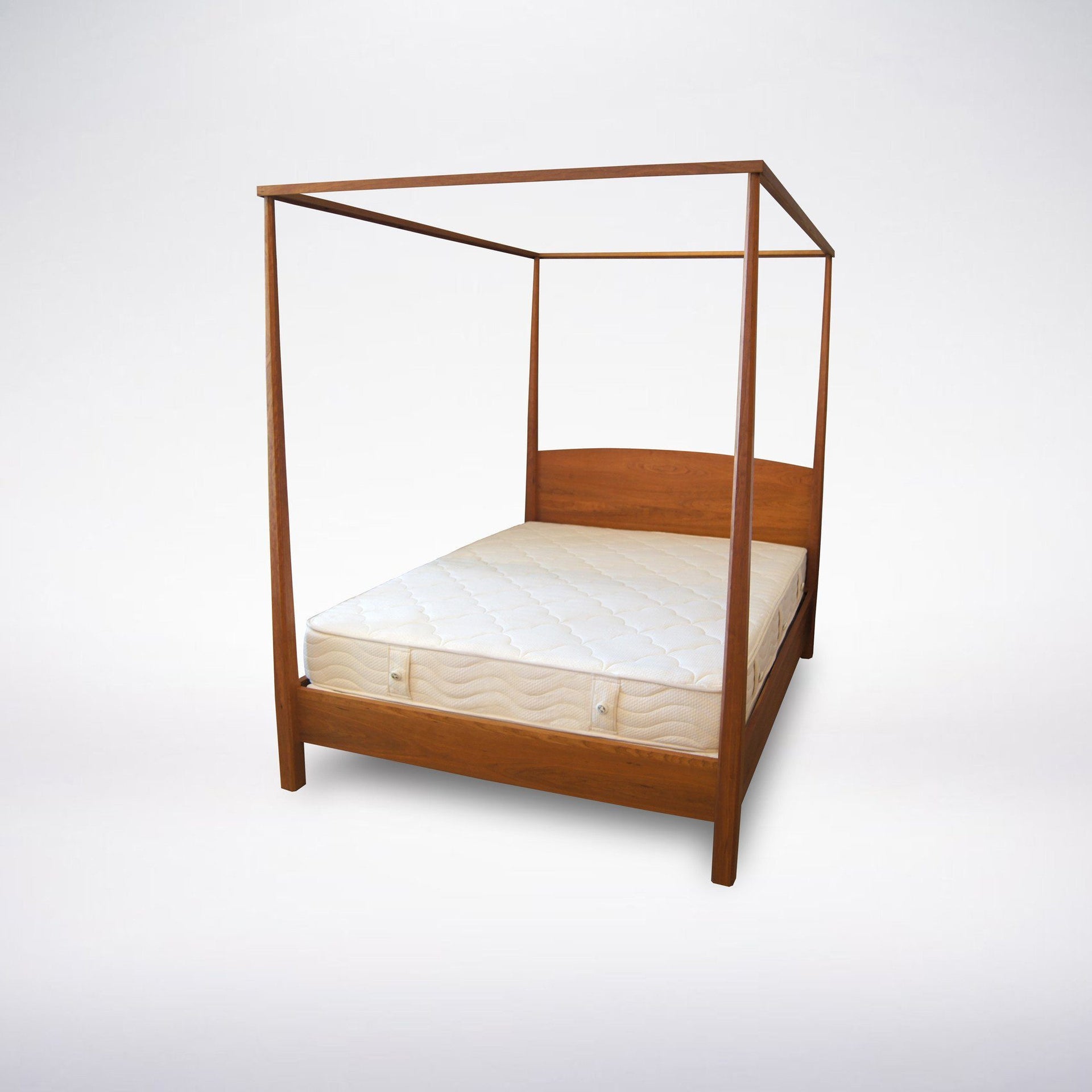 Solid wood post bed made in Columbus, Ohio, USA
