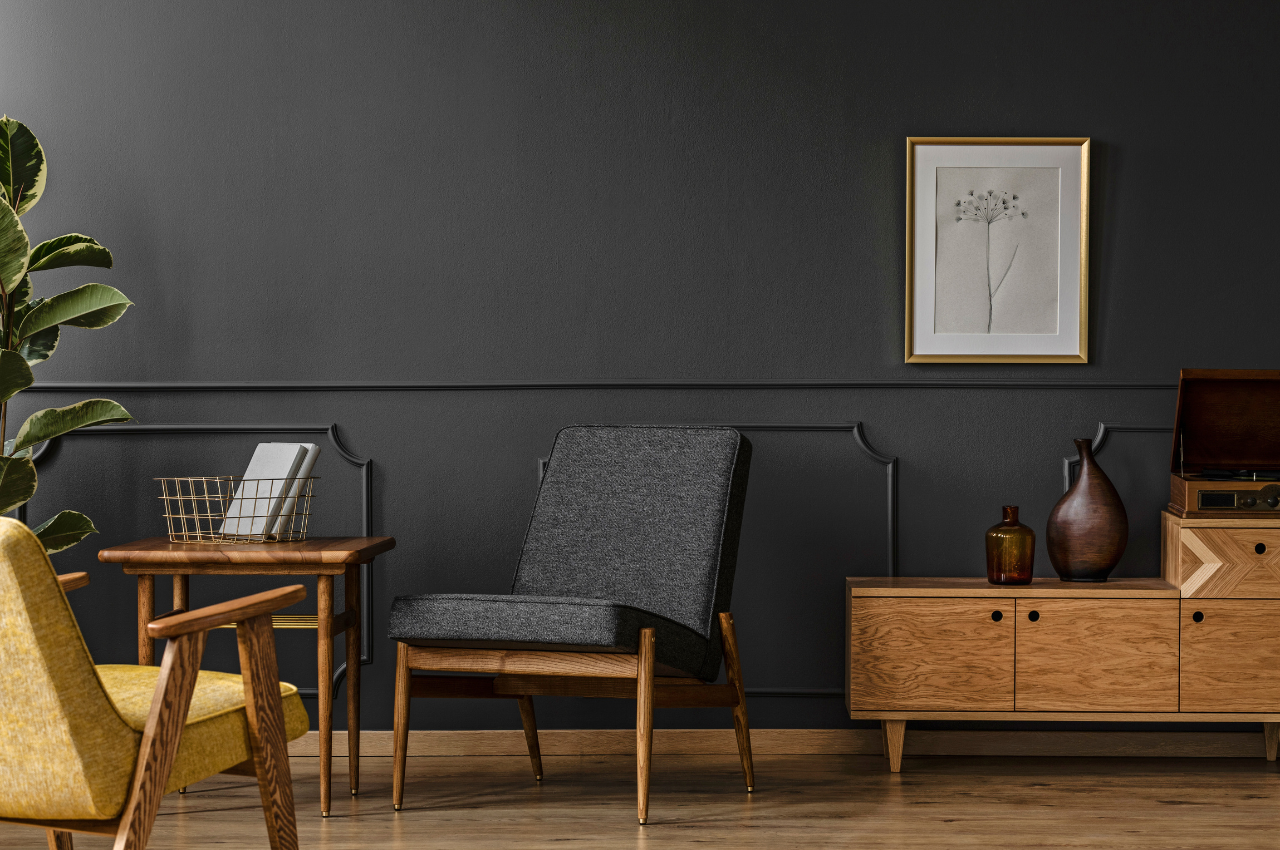 Mahogany vs Walnut Wood: Which One Is Better for Furniture?